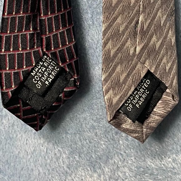 2 Bill Blass 100% Silk Used Neckties. Made in the Costa Rica - Picture 3 of 3